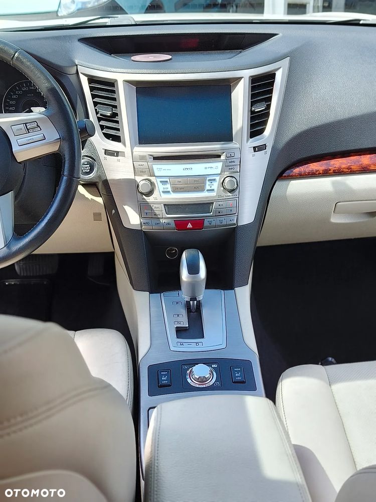 Subaru Outback - 28