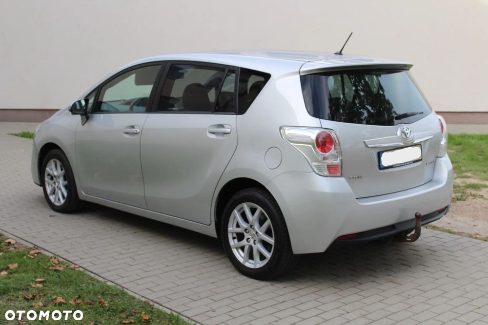 Toyota Verso 1.8 5-Sitzer Life - 1