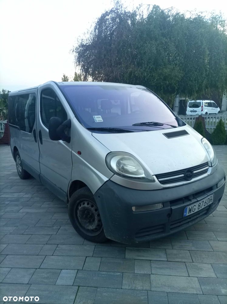 Opel Vivaro - 2