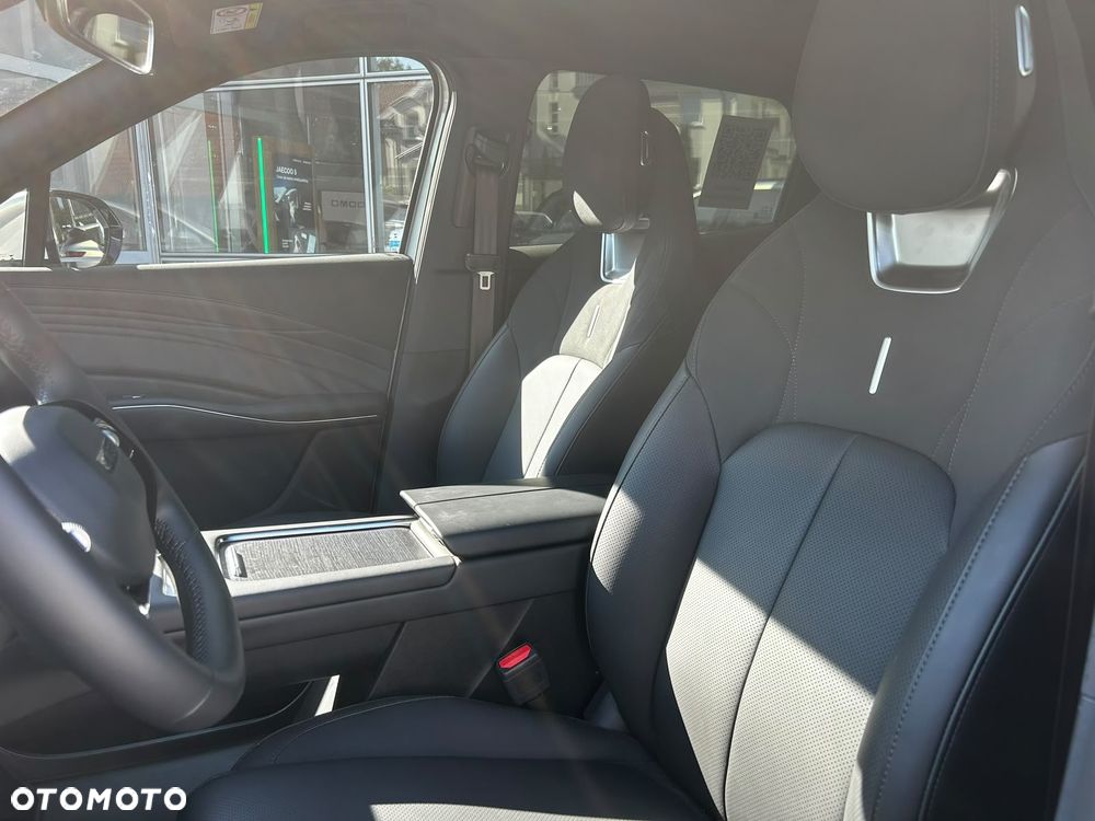 Omoda 7 1.5 T-GDi Super Hybrid Luxury - 11