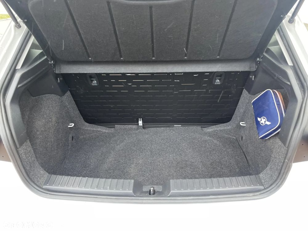 Seat Ibiza 1.0 EVO Reference S&S - 12