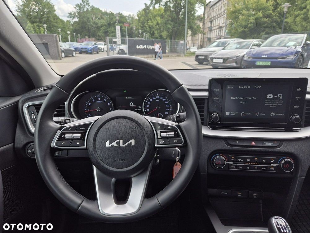 Kia XCeed 1.5 T-GDI M - 20