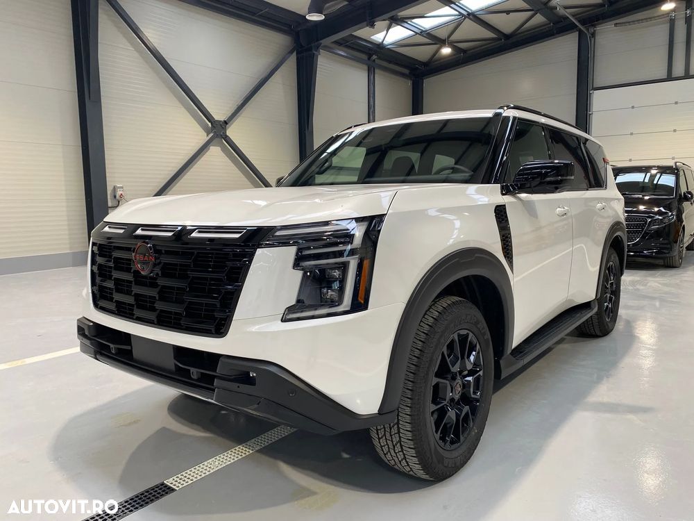 Nissan Armada - 1