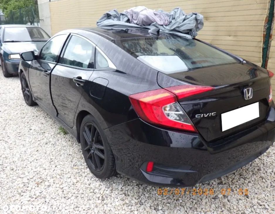 Honda Civic 1.5 i-VTEC Turbo Comfort - 3