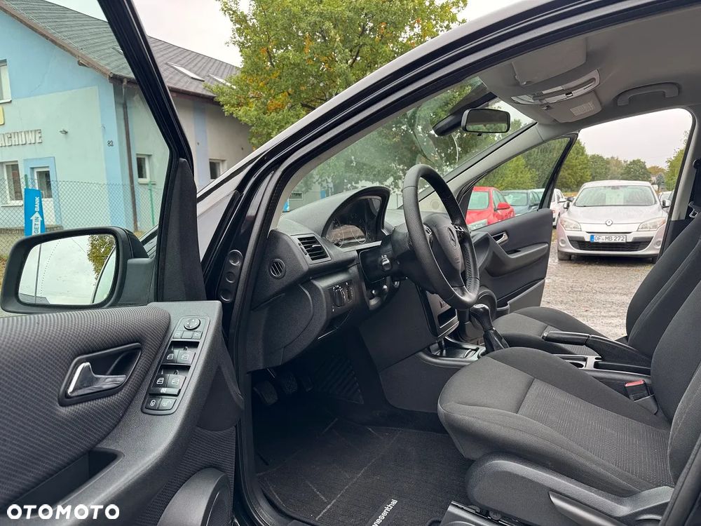 Mercedes-Benz Klasa A 160 BlueEFFICIENCY - 19