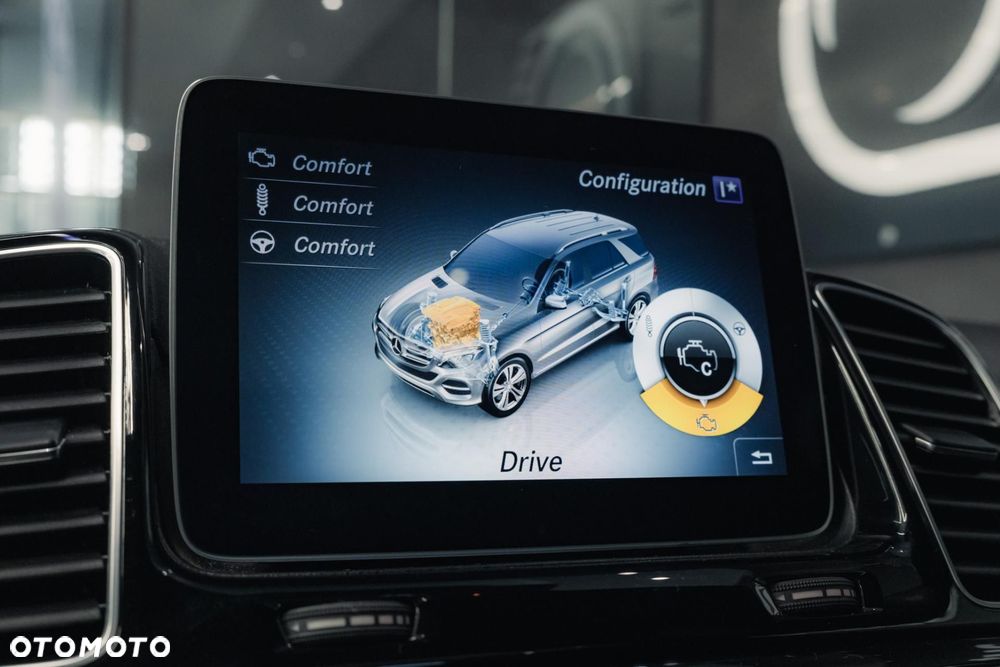Mercedes-Benz GLE 400 4-Matic 9G-TRONIC - 22
