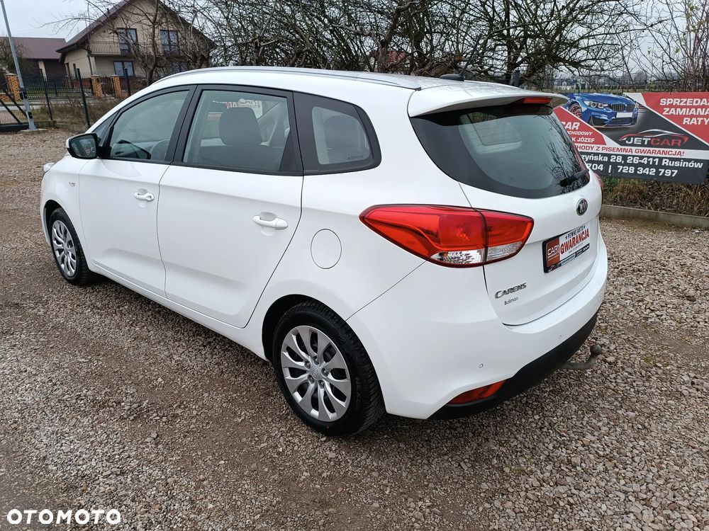 Kia Carens 1.6 CVVT Vision - 23