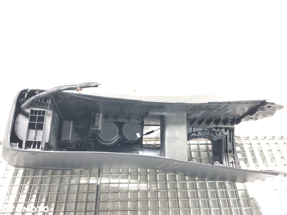 PODŁOKIETNIK  NISSAN QASHQAI / QASHQAI +2 I (J10, NJ10, JJ10E) 2006 - 2014 2.0 Napęd na wszystkie - 4