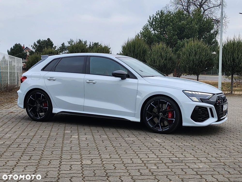 Audi RS3 Sportback - 3