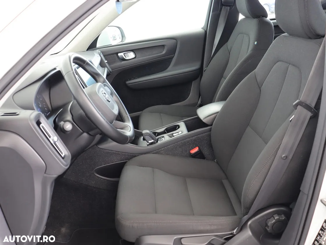 Volvo XC 40 T3 AT8 Momentum - 10