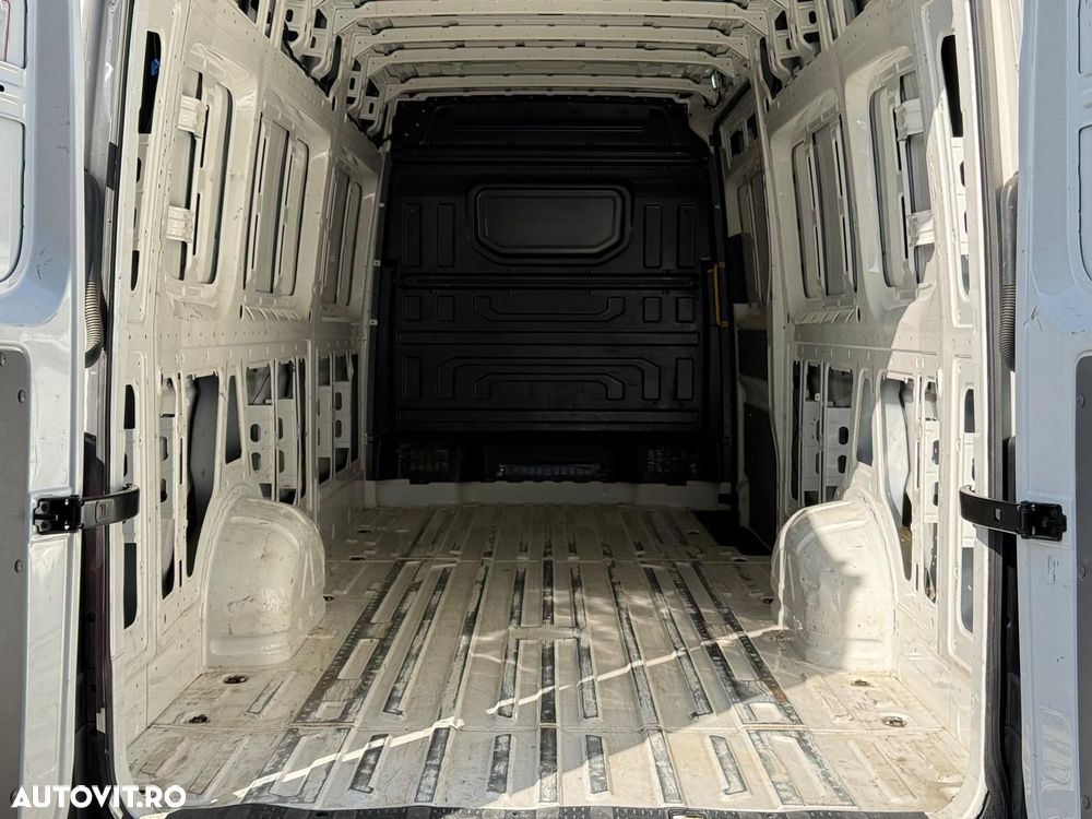 Volkswagen crafter - 6