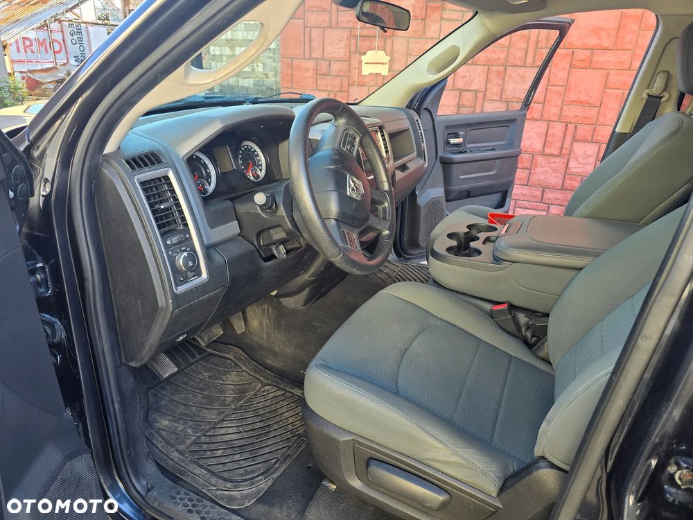 Dodge RAM - 7