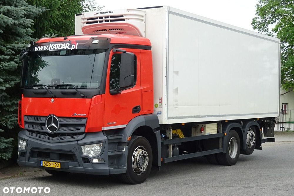 Mercedes-Benz Antos 2540 Sypialna euro 6 chłodni 3 osie podnoszona i skrętna - 22