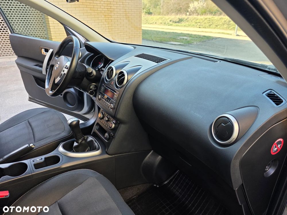 Nissan Qashqai 1.6 I-Way - 18