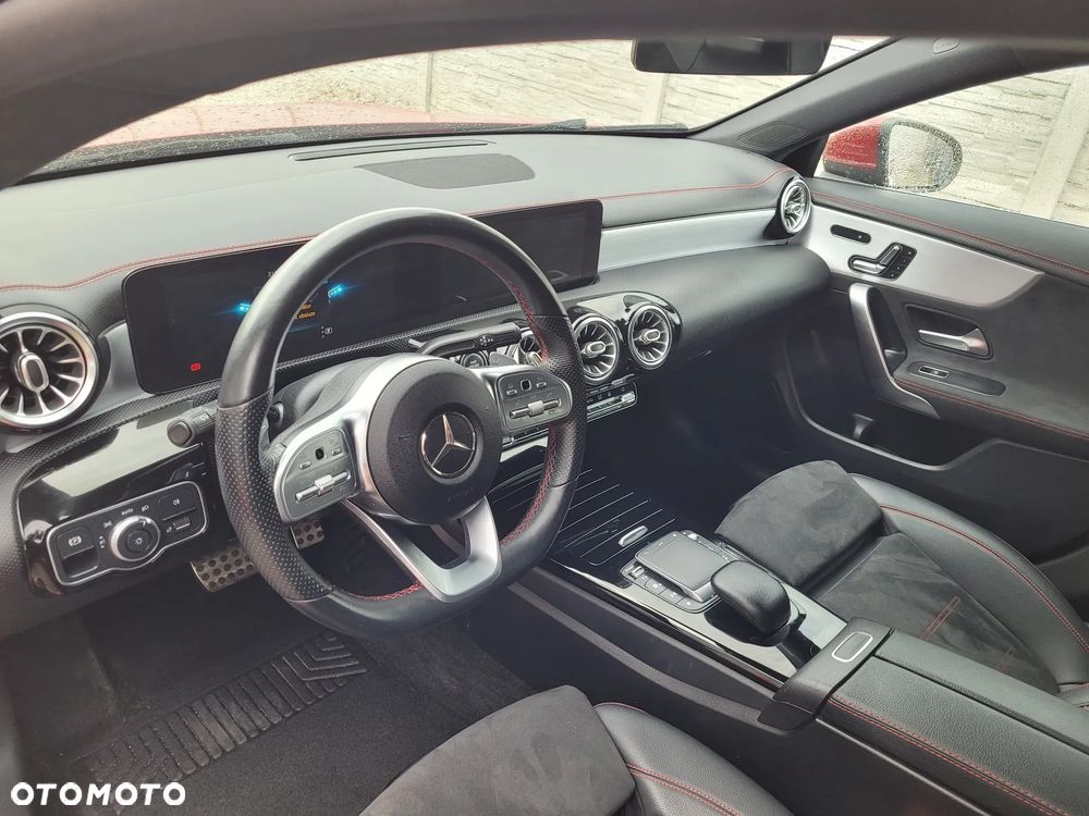 Mercedes-Benz CLA - 17