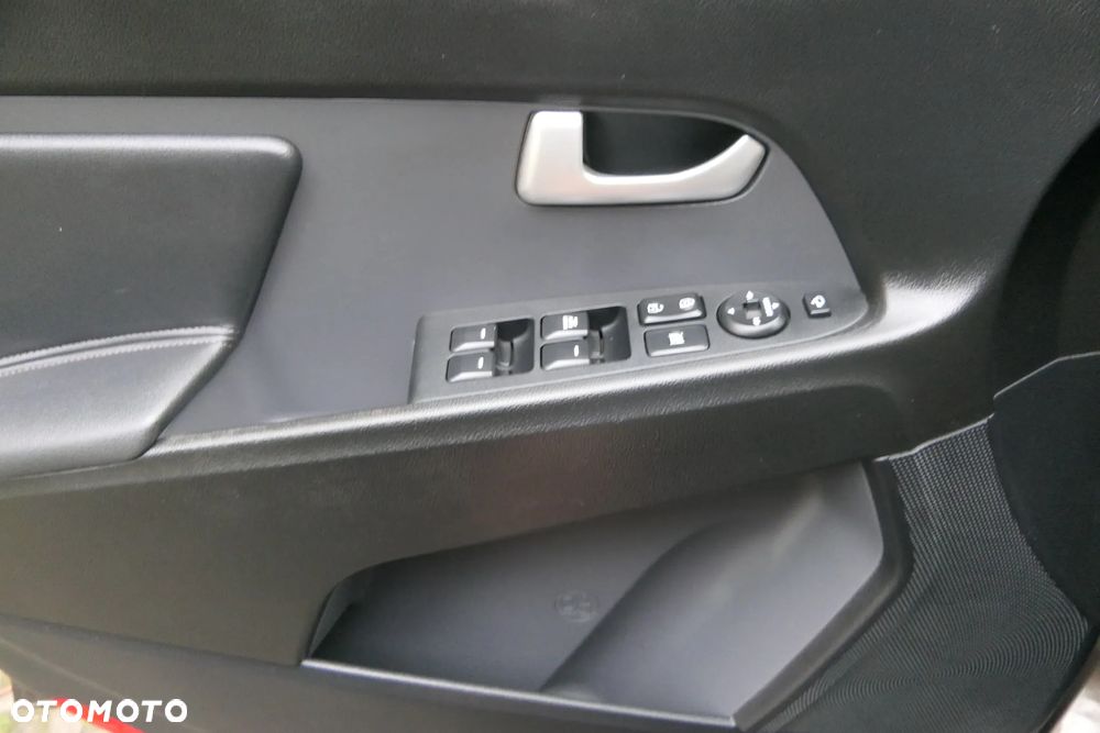 Kia Sportage 1.6 GDI Business Line L 2WD - 27