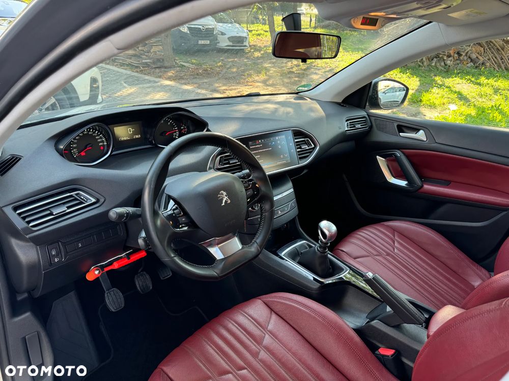 Peugeot 308 BlueHDi FAP 130 Stop & Start Active Pack - 17