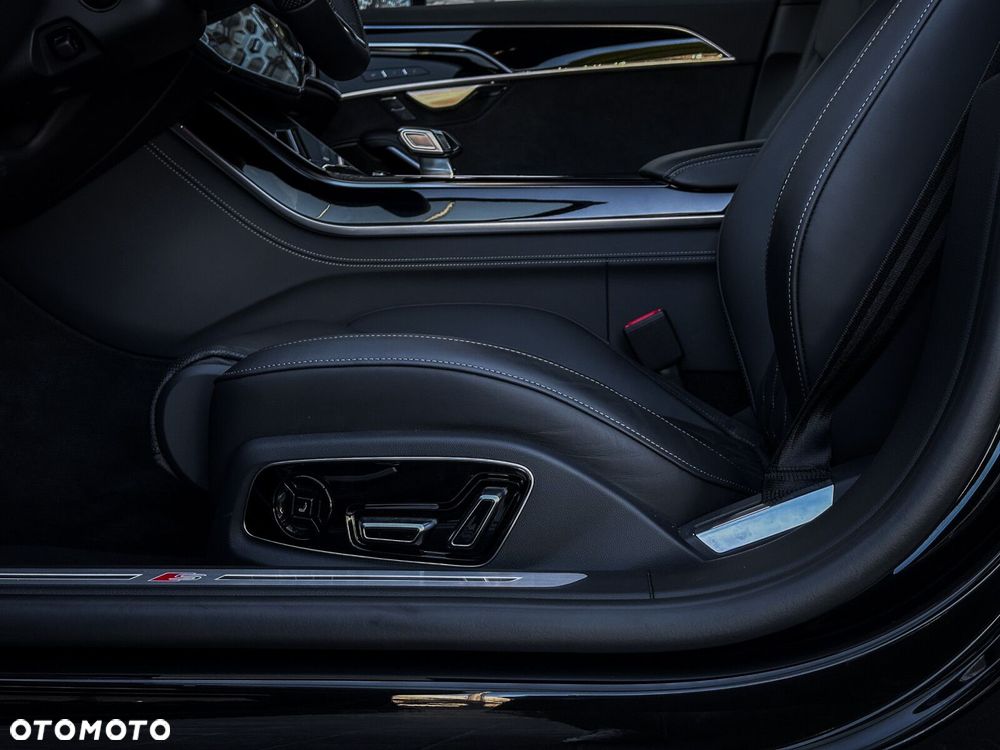 Audi A8 - 20