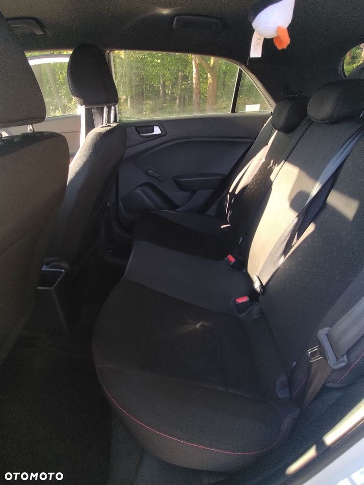 Hyundai i20 - 10