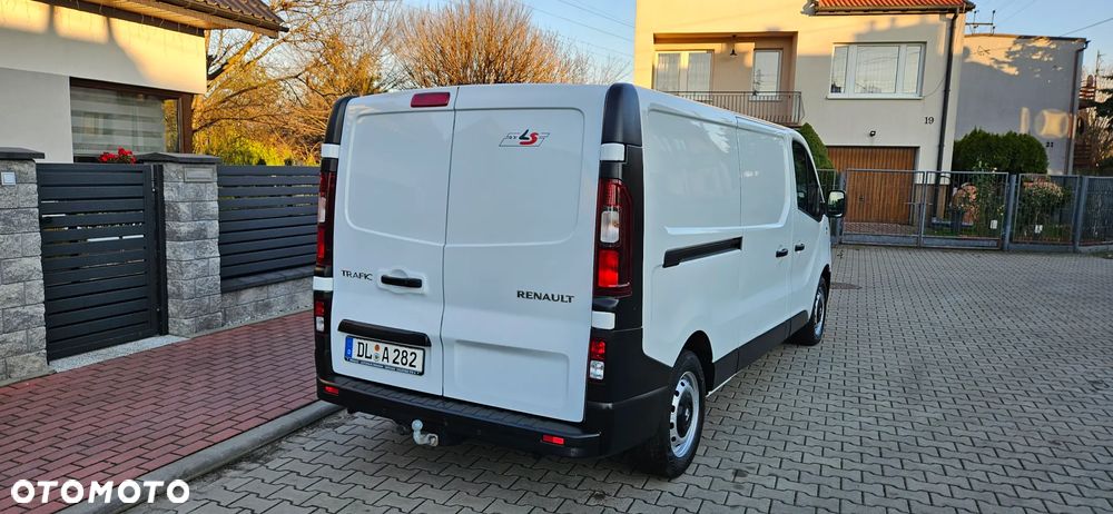 Renault Trafic - 10