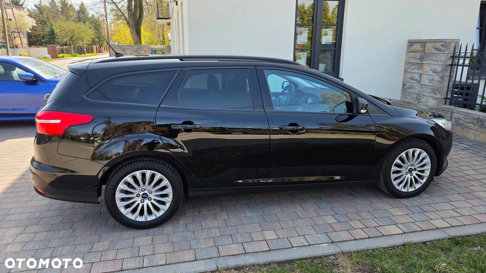Ford Focus - 31