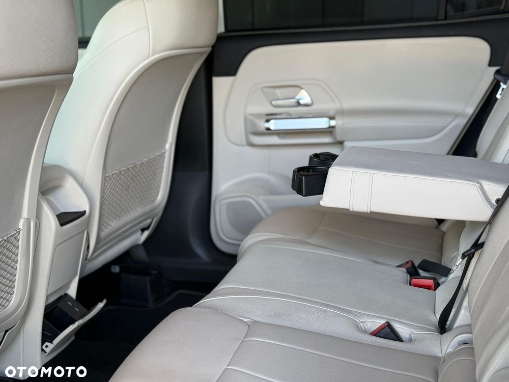Mercedes-Benz GLB 200 d 8G-DCT - 23