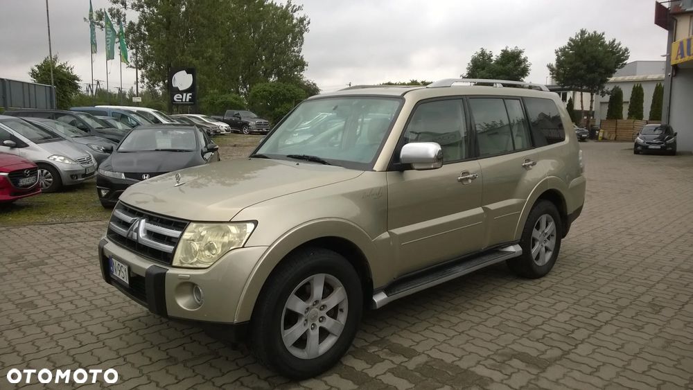 Mitsubishi Pajero 3.8 V6 Automatik Instyle - 2