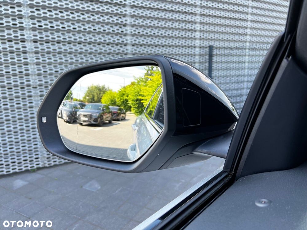 Audi SQ8 TFSI Quattro Tiptronic - 39