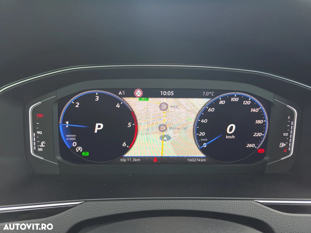 Volkswagen Passat 2.0 TDI SCR DSG 4Motion Elegance - 17