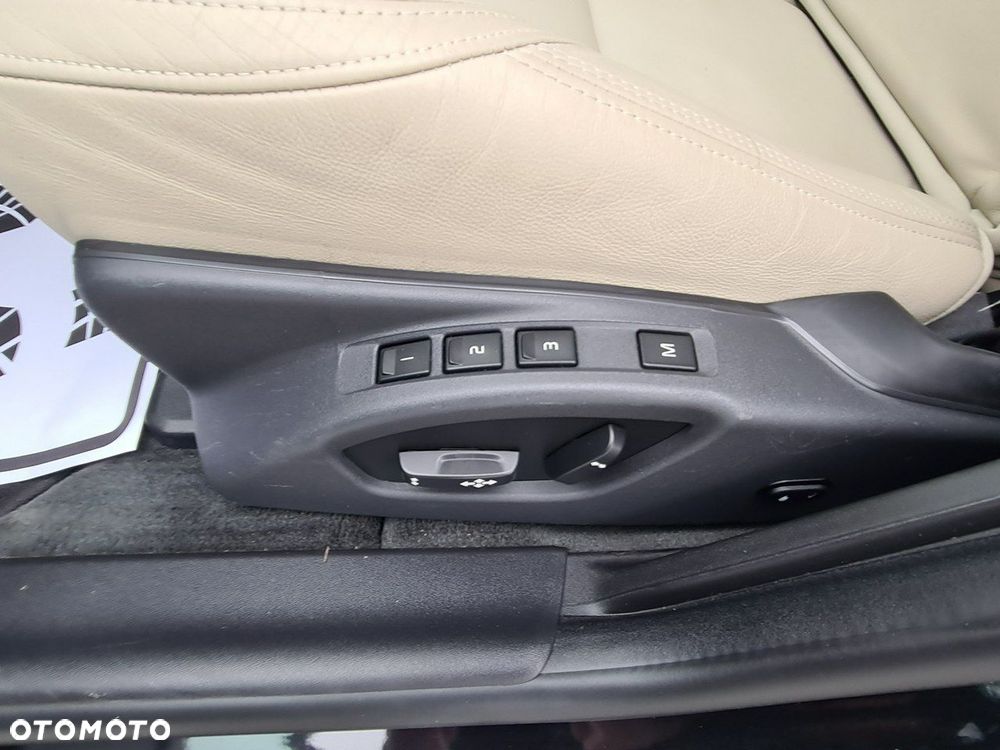 Volvo S60 T5 AWD Inscription - 24