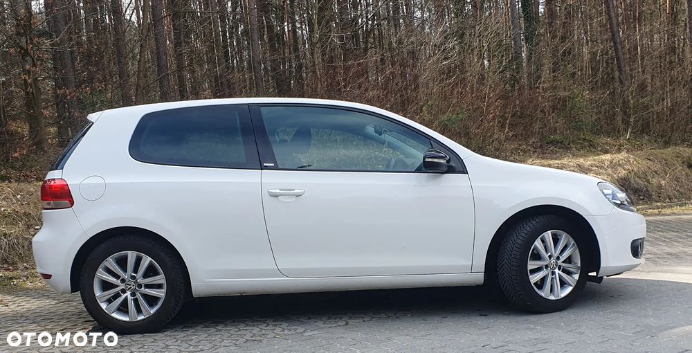 Volkswagen Golf - 17
