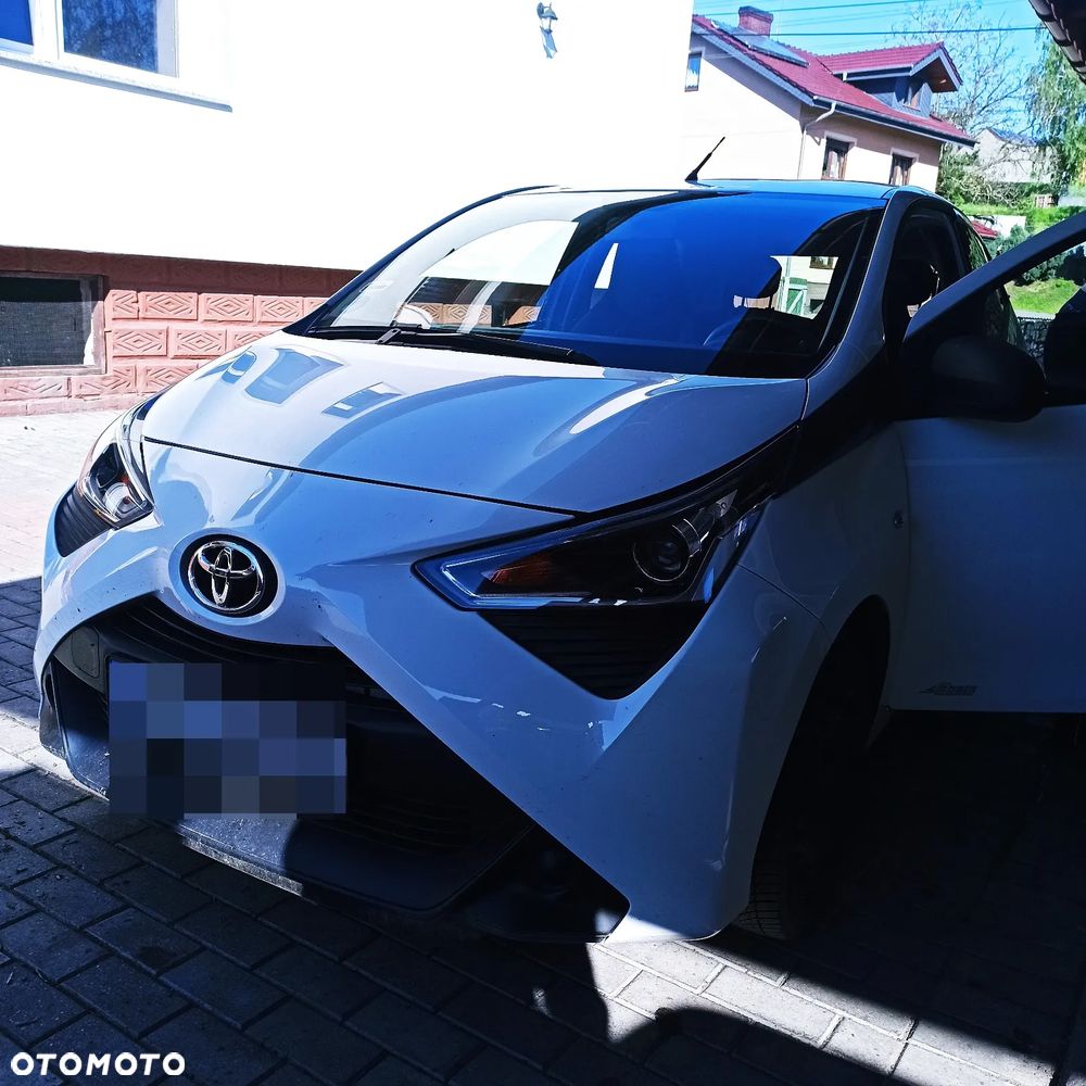 Toyota Aygo x - 4