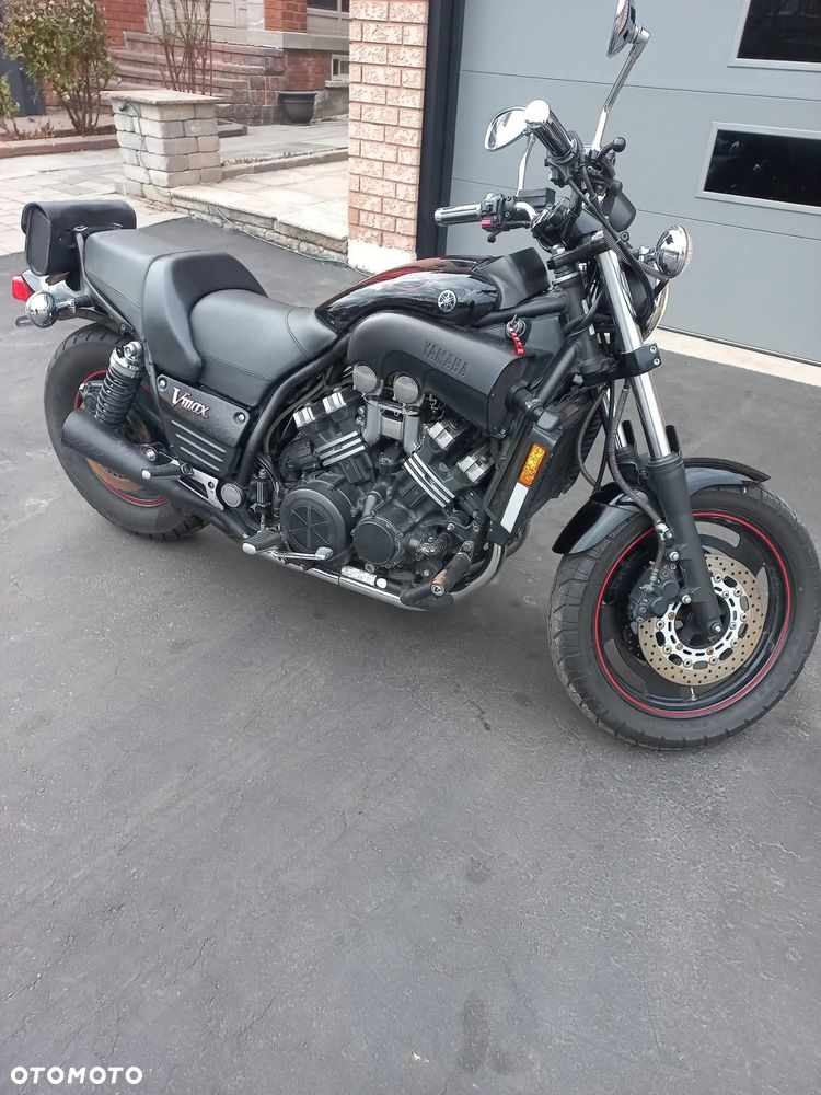 Yamaha V-MAX - 10