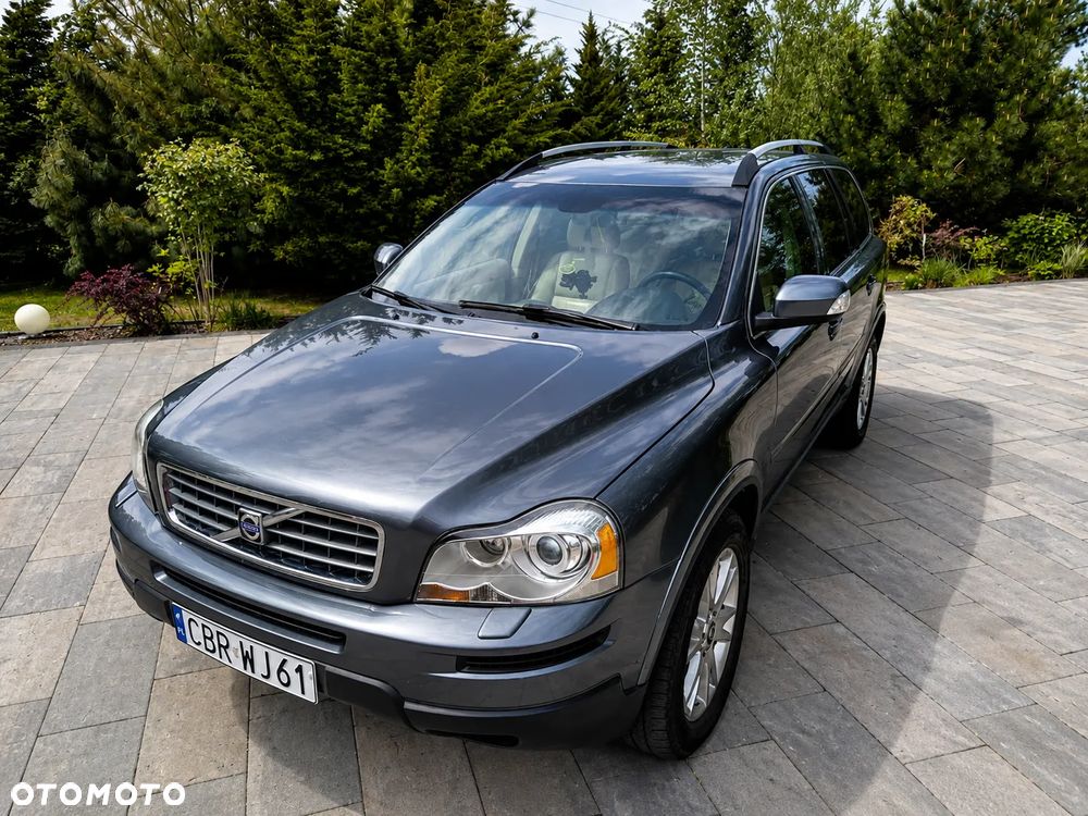 Volvo XC 90 - 1