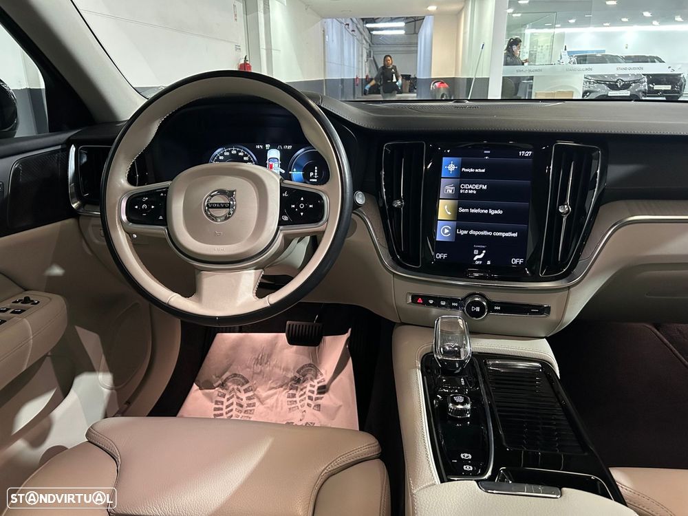 Volvo V60 2.0 T6 AWD TE Inscription Expression - 23