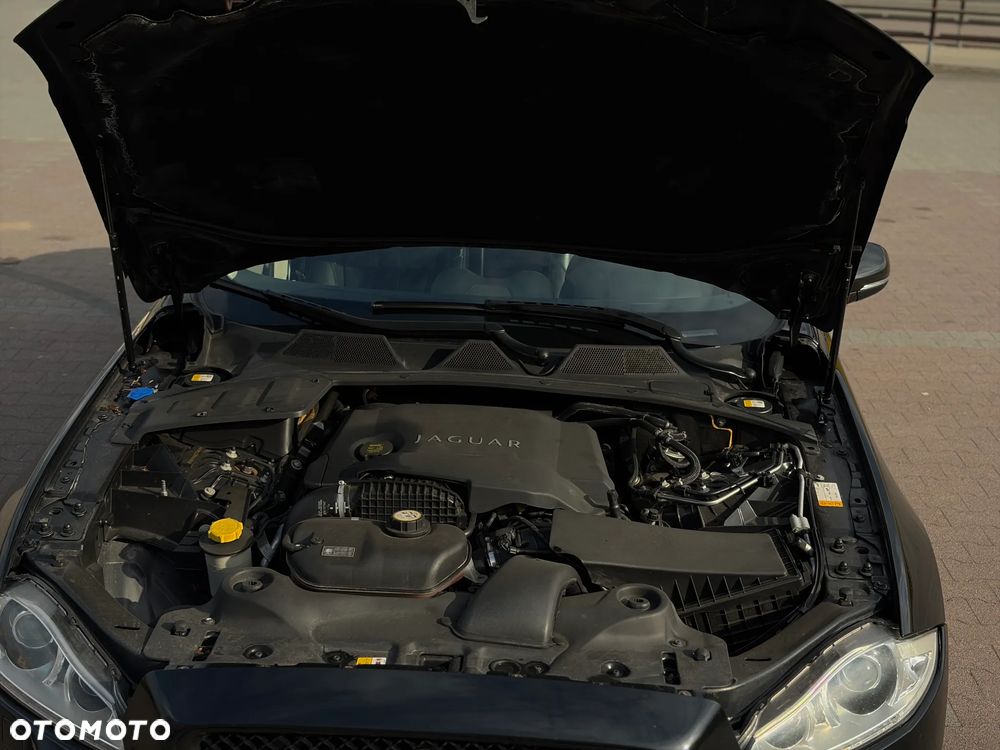 Jaguar XJ 3.0 D V6 Premium Luxury - 7