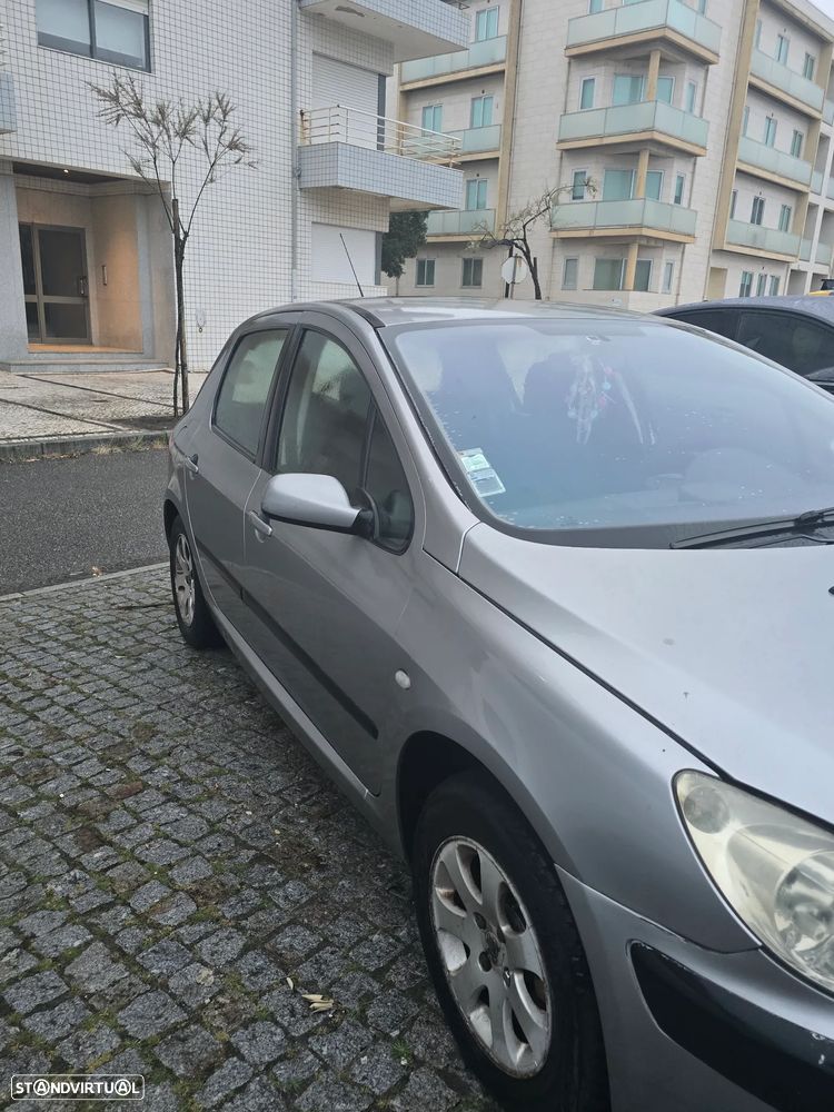 Peugeot 307 1.4 16V Executive - 2