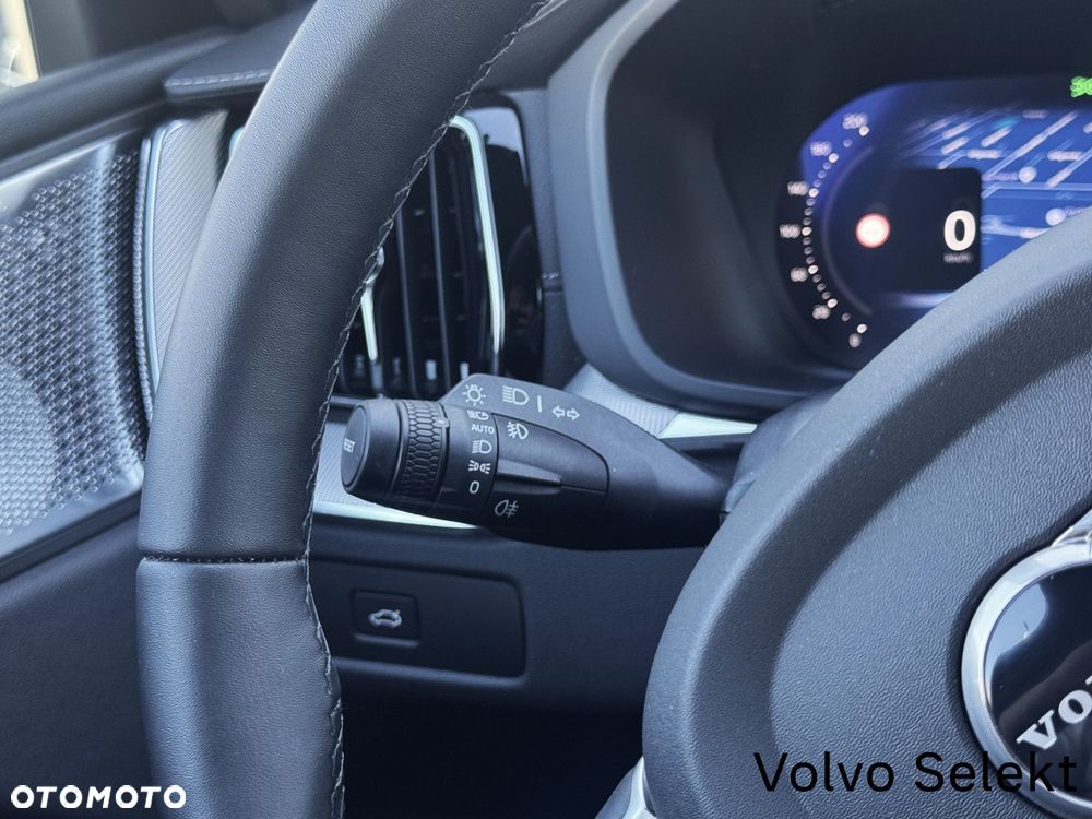 Volvo XC 60 - 22