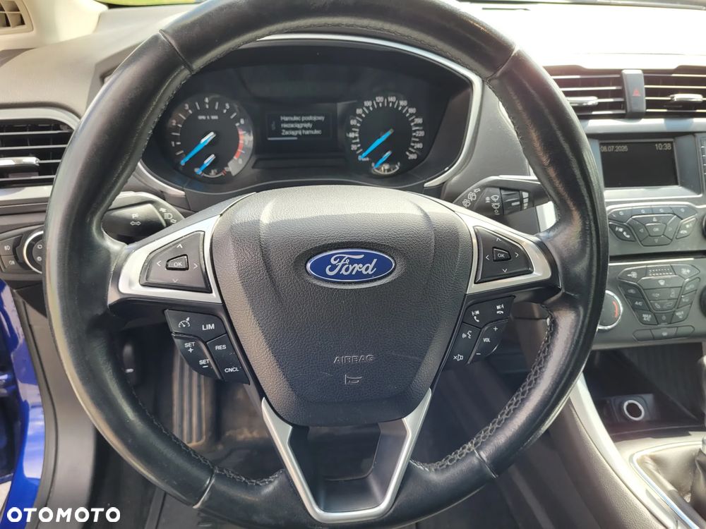Ford Mondeo - 30