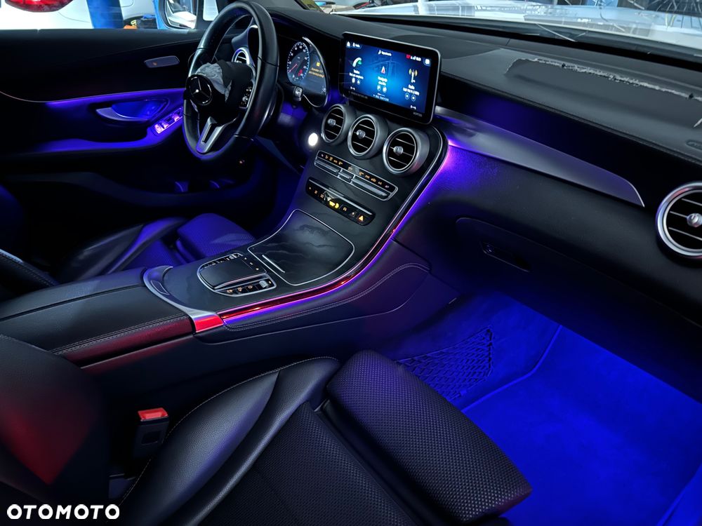 Mercedes-Benz GLC - 19