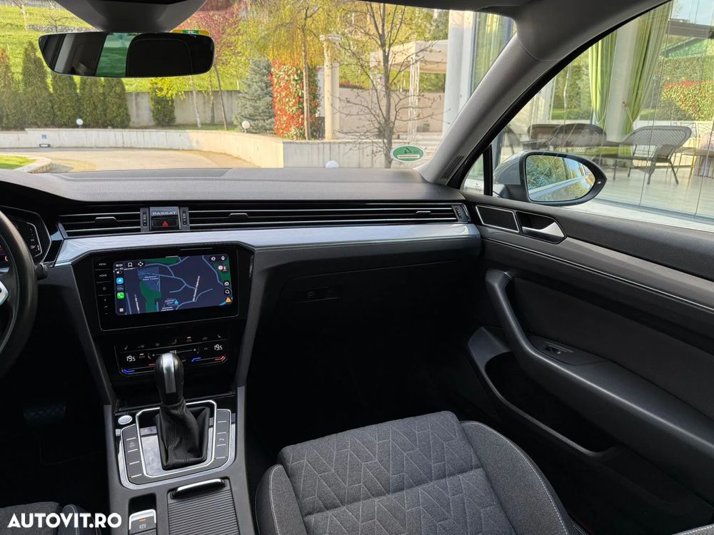 Volkswagen Passat 2.0 TDI SCR DSG Business - 12