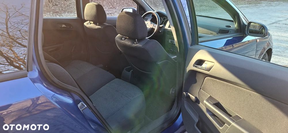 Opel Astra 1.7 CDTI Cosmo - 8