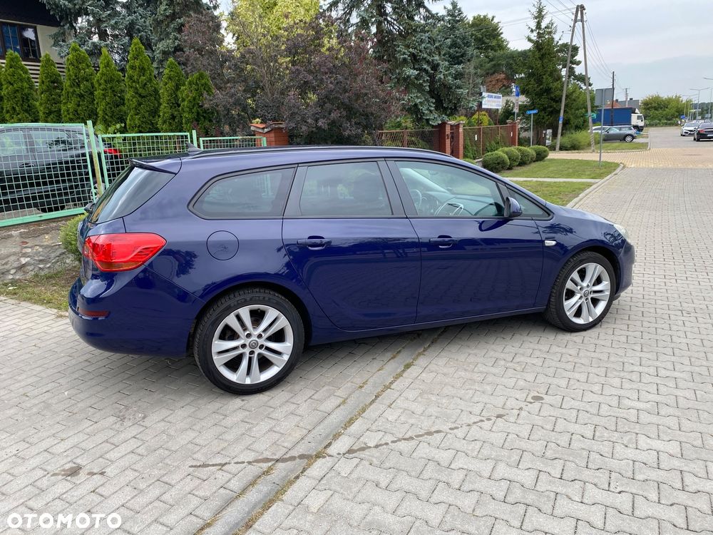 Opel Astra - 13