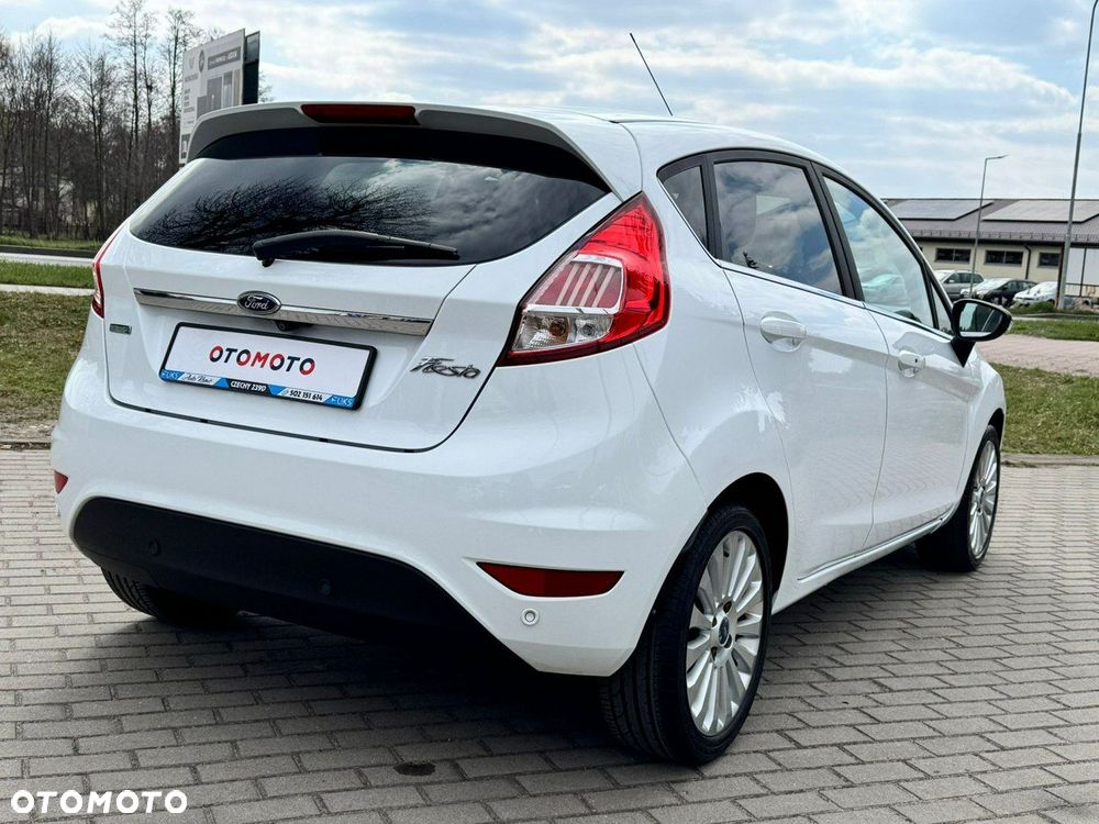 Ford Fiesta 1.0 EcoBoost STart-Stop Titanium - 6