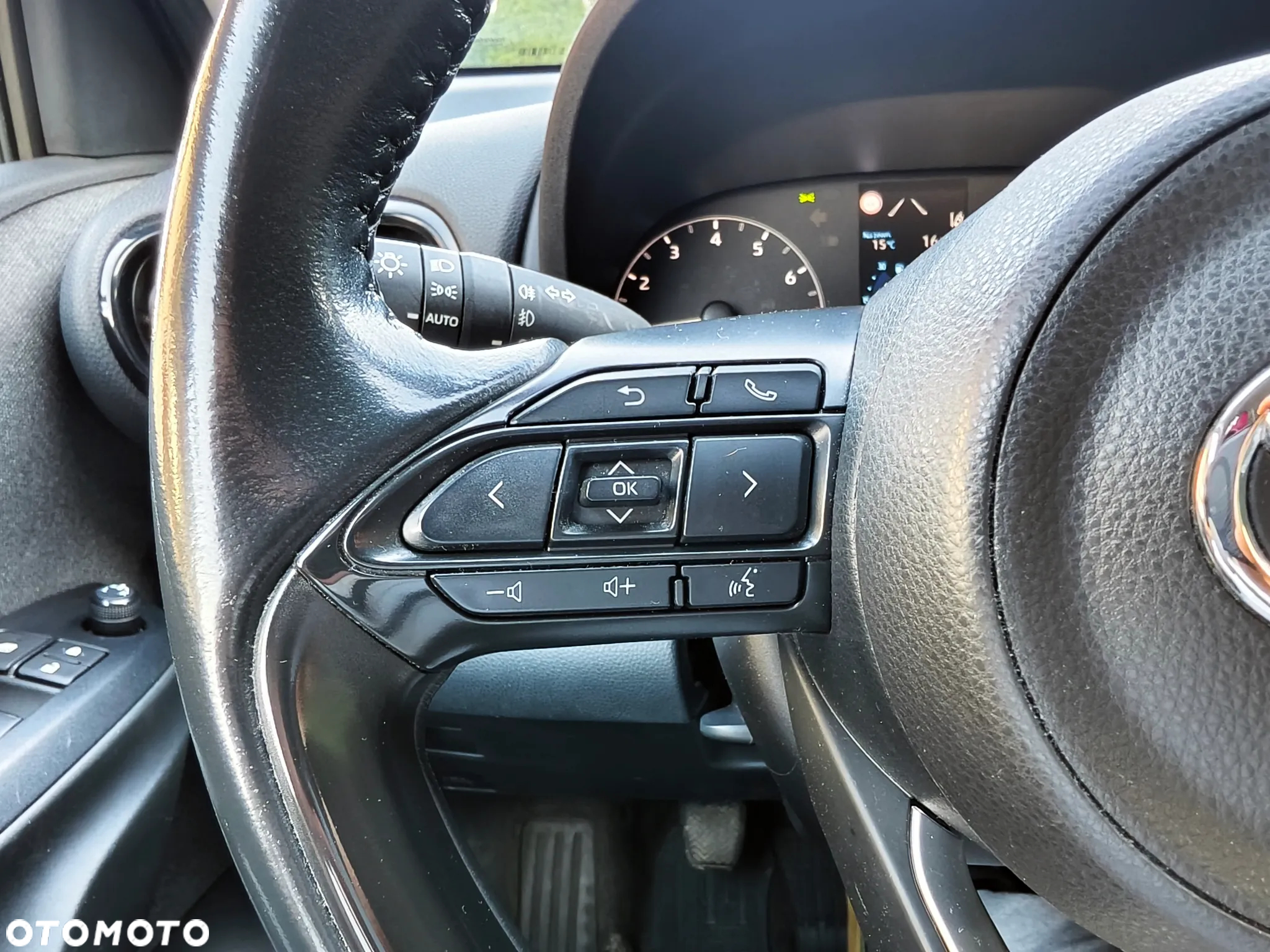 Toyota Yaris 1.5 Comfort - 15