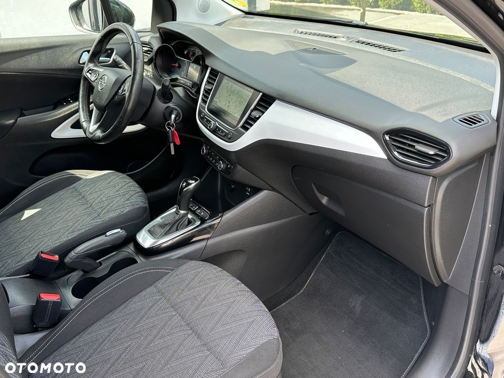 Opel Crossland X - 19