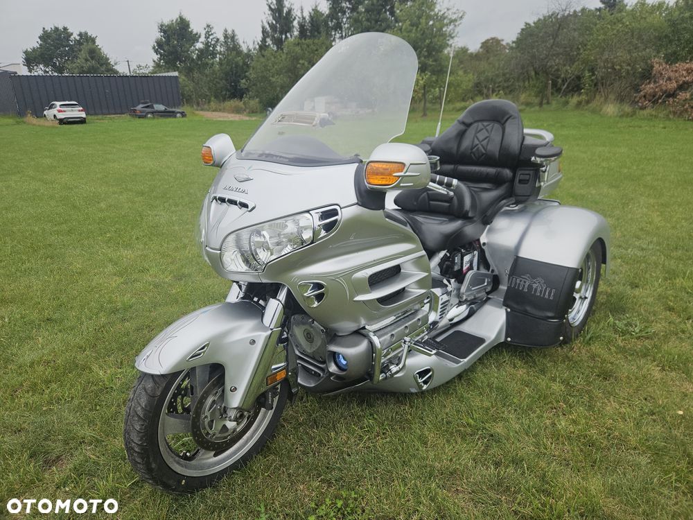Honda GL - 10