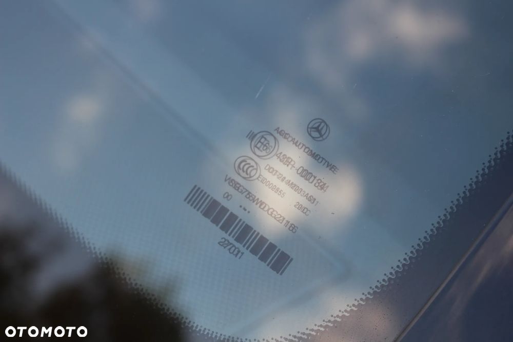 Mercedes-Benz Klasa E 200 CGI BlueEffICIENCY - 15