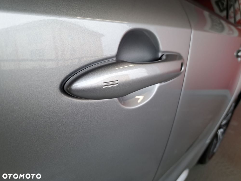 Toyota Corolla 1.8 Hybrid Style - 35