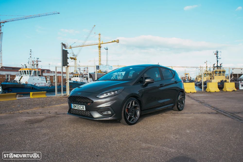 Ford Fiesta 1.5 EcoBoost S&S ST X - 1